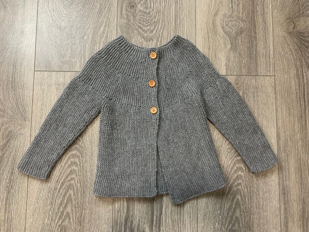 Girl’s Grey Knit Cardigan Sweater Size 2T